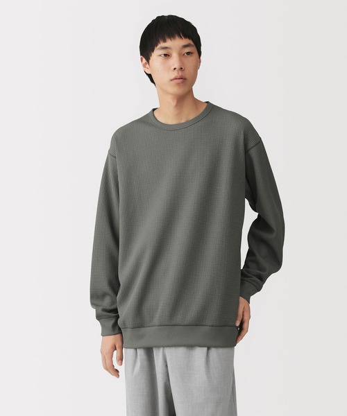 無印良品(ムジルシリョウヒン)の「紳士 UVカット乾きやすいワッフルクルーネック長袖Tシャツ(Tシャツ/カットソー・メンズ・ダークネイビー/ライトグレー/ブルー系/チャコールグレー/オフホワイト/ブラック・XL/L/S/M)」の3枚目の写真