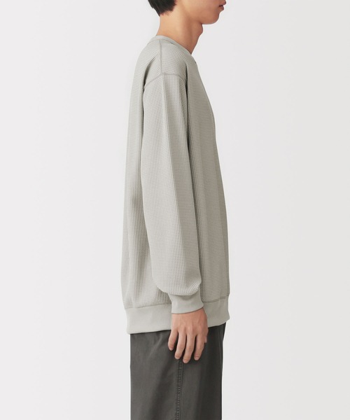 無印良品(ムジルシリョウヒン)の「紳士 UVカット乾きやすいワッフルクルーネック長袖Tシャツ(Tシャツ/カットソー・メンズ・ダークネイビー/ライトグレー/ブルー系/チャコールグレー/オフホワイト/ブラック・XL/L/S/M)」の18枚目の写真