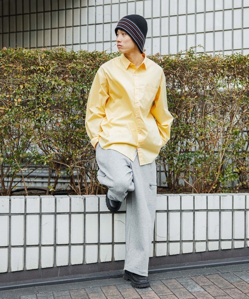 niko and...（ニコアンド）の「イージーケア無地シャツ（シャツ/ブラウス・メンズ・サックスブルー/イエロー/オフホワイト・MEDIUM/LARGE）」の17枚目の写真