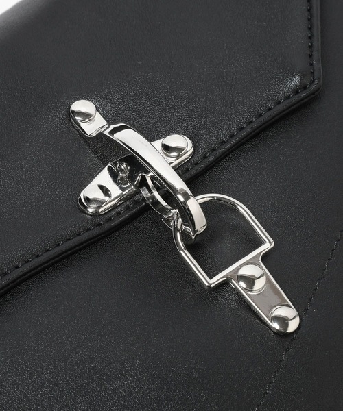 HARE(ハレ)の「ファイヤーマンバックルスリングBAG(HARE)(ショルダーバッグ・メンズ・ブラック/ブラック系その他・FREE)」の16枚目の写真