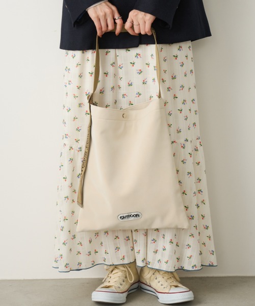 Unitage(ユニテージ)の「【OUTDOOR PRODUCTS】Jacquard Tape Tote(トートバッグ・レディース・アイボリー/キャメル/ブラック・FREE)」の16枚目の写真