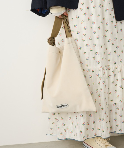 Unitage(ユニテージ)の「【OUTDOOR PRODUCTS】Jacquard Tape Tote(トートバッグ・レディース・アイボリー/キャメル/ブラック・FREE)」の15枚目の写真