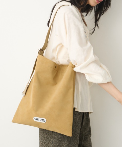 Unitage(ユニテージ)の「【OUTDOOR PRODUCTS】Jacquard Tape Tote(トートバッグ・レディース・アイボリー/キャメル/ブラック・FREE)」の6枚目の写真