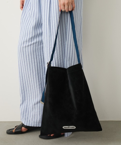 Unitage(ユニテージ)の「【OUTDOOR PRODUCTS】Jacquard Tape Tote(トートバッグ・レディース・アイボリー/キャメル/ブラック・FREE)」の19枚目の写真