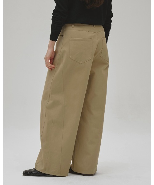 TODAYFUL（トゥデイフル）の「Cottontwill Cocoon Pants（その他パンツ・レディース・ブラック/ベージュ/キナリ・38inch/36inch）」の10枚目の写真