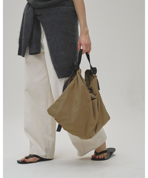 TODAYFUL（トゥデイフル）の「Cottontwill Cocoon Pants（その他パンツ・レディース・ブラック/ベージュ/キナリ・38inch/36inch）」の15枚目の写真