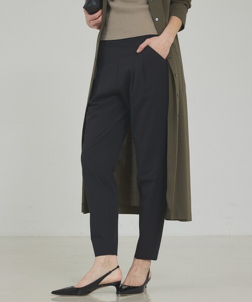 qualite（カリテ）の「【大人気パンツが今年も登場！新色追加】2WAYストレッチタックパンツ/春服/夏服/オフィスカジュアル/美脚（その他パンツ・レディース・オフホワイト/ブラック/グレイッシュベージュ・40/38/36/34）」の15枚目の写真