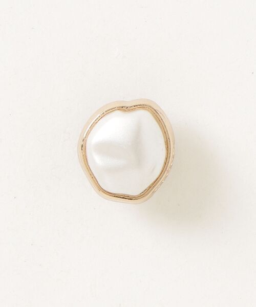 crocs(クロックス)の「crocs Natural Baroque Pearl 2 / クロックス ナチュラル バロック パール 2(シューズアクセサリー・レディース・マルチ・FREE)」の1枚目の写真