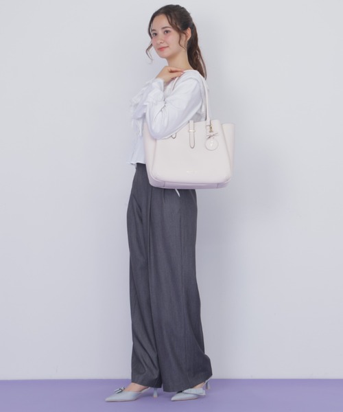 JILL by JILL STUART(ジルバイジルスチュアート)の「チャーム付きトートバッグ(トートバッグ・レディース・ピンク/ブラック・FREE)」の13枚目の写真