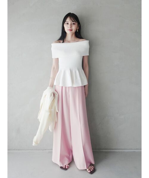 LAGUNAMOON(ラグナムーン)の「ペプラムオフショルニットプルオーバー 【夏服】(ニット/セーター・レディース・ブラック/レッド/ホワイト・FREE)」の8枚目の写真