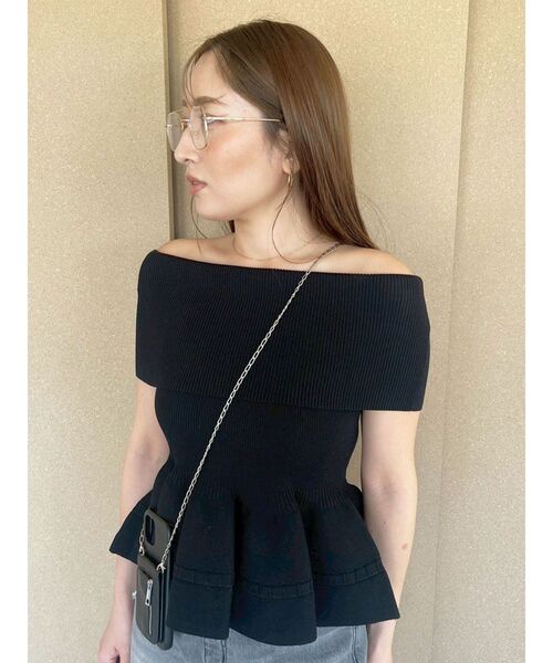 LAGUNAMOON(ラグナムーン)の「ペプラムオフショルニットプルオーバー 【夏服】(ニット/セーター・レディース・ブラック/レッド/ホワイト・FREE)」の22枚目の写真