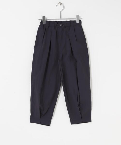 URBAN RESEARCH DOORS(アーバンリサーチドアーズ)の「撥水タックワイドパンツ(KIDS)(その他パンツ・キッズ・ネイビー/グレー系その他・105/135/120)」の11枚目の写真