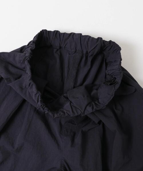 URBAN RESEARCH DOORS(アーバンリサーチドアーズ)の「撥水タックワイドパンツ(KIDS)(その他パンツ・キッズ・ネイビー/グレー系その他・105/135/120)」の12枚目の写真
