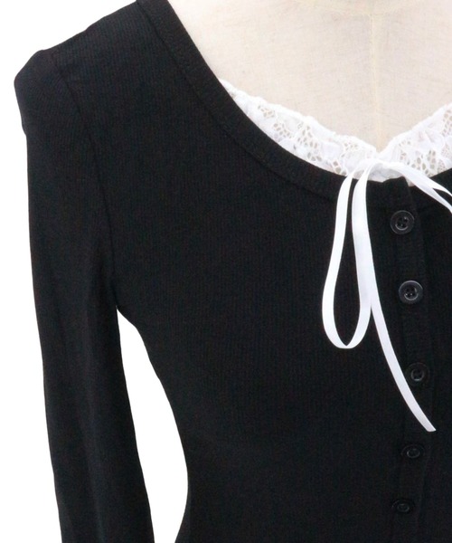 ALLuRing ChaRm（アリュリングチャーム）の「Frill Ribbon Ribbed Top / フリルリボンリブトップス（シャツ/ブラウス・レディース・ブラック/ホワイト・FREE）」の4枚目の写真