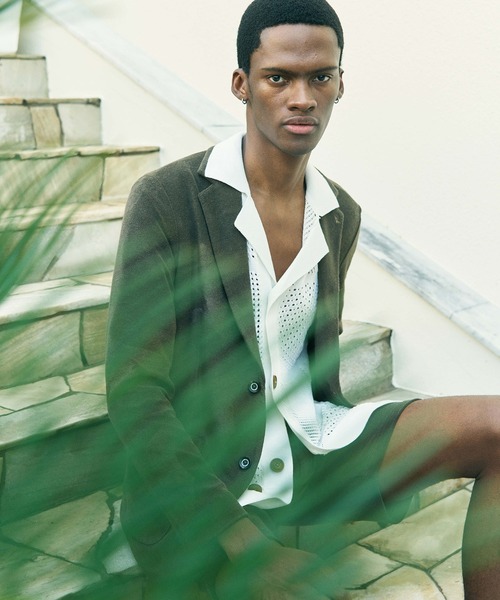 1PIU1UGUALE3  RELAX （ウノピゥウノウグァーレトレ リラックス）の「1PIU1UGUALE3 RELAX(ウノピゥウノウグァーレトレ リラックス)カモ柄エンボス パイルジャケット（テーラードジャケット・メンズ・カーキ/ブラック・S/M/L/XL/XXL）」の4枚目の写真