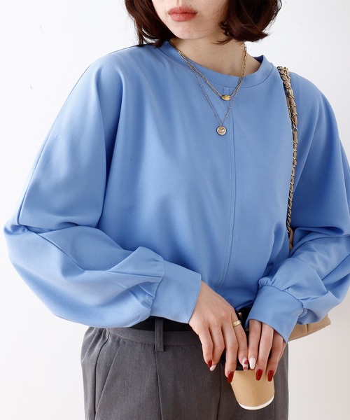 BELLUNA PLUS(ベルーナ)の「きれい見えジョーゼット素材Tブラウス(シャツ/ブラウス・レディース・チャコール/ブルー/オフホワイト/コーラル・X-LARGE/LARGE/MEDIUM)」の8枚目の写真