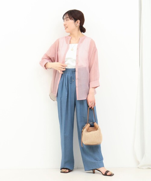 MICO COULIER（ミコクリエ）の「シアーリネンライク配色後ろリボンシャツ（シャツ/ブラウス・レディース・マスタード/ブルー/ベビーピンク・38）」の4枚目の写真