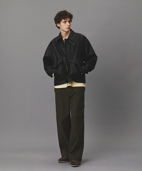 PUBLIC TOKYO（パブリックトウキョウ）の「コットンサージベイカーパンツ /春服/ワイド（カーゴパンツ・メンズ・カーキ/ネイビー・2/1）」の4枚目の写真