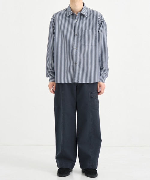 PUBLIC TOKYO(パブリックトウキョウ)の「コットンサージベイカーパンツ /春服/ワイド(カーゴパンツ・メンズ・カーキ/ネイビー・2/1)」の8枚目の写真