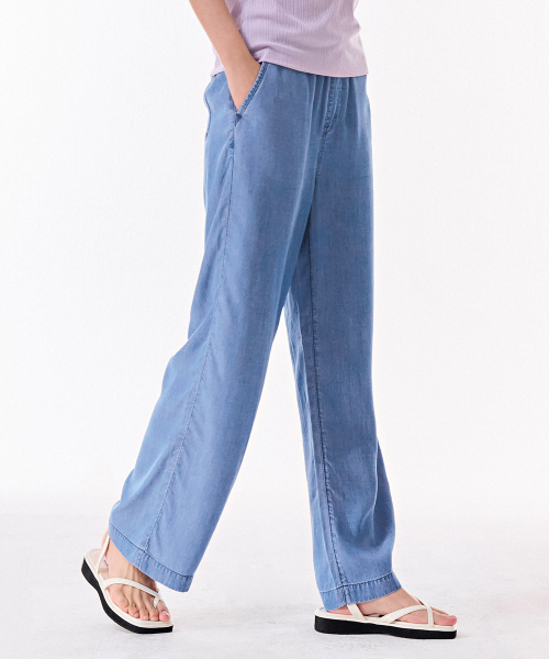 CHASECULT(チェイスカルト)の「レディースフルバンディングワイドデニムパンツ-DBRG2376C0N(デニムパンツ・レディース・ブルー・64/67/70/74)」の4枚目の写真