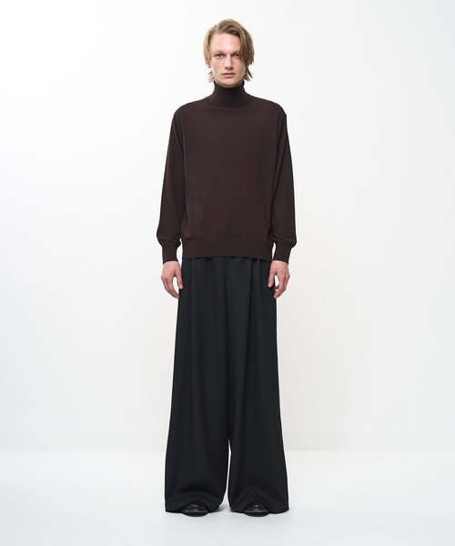 Juha（ユハ）の「STRUCTURED TURTLENECK KNIT（ニット/セーター・メンズ・ネイビー/レッド/ブラウン/ブラック・4/3）」の8枚目の写真