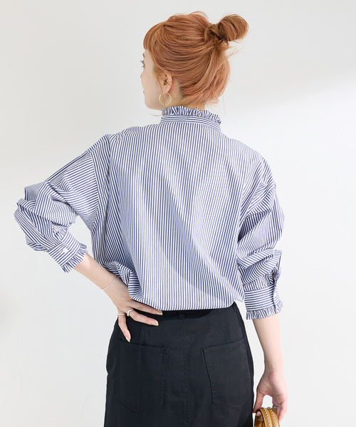 B.C STOCK(ベーセーストック)の「《追加7》【WEB限定】手洗い可 / スタンドフリルブラウス(シャツ/ブラウス・レディース・ブラック系その他/ネイビー・FREE)」の14枚目の写真
