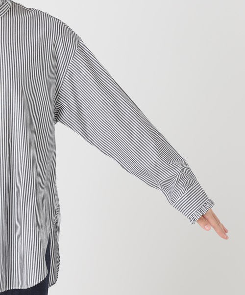 B.C STOCK(ベーセーストック)の「《追加7》【WEB限定】手洗い可 / スタンドフリルブラウス(シャツ/ブラウス・レディース・ブラック系その他/ネイビー・FREE)」の19枚目の写真