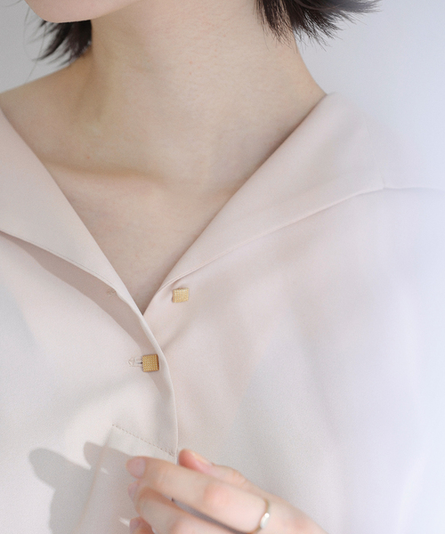 La TOTALITE（ラトータリテ）の「【洗える】スキッパーカラーフレンチシャツ（シャツ/ブラウス・レディース・ホワイト/ネイビー/バーガンディー・FREE）」の21枚目の写真