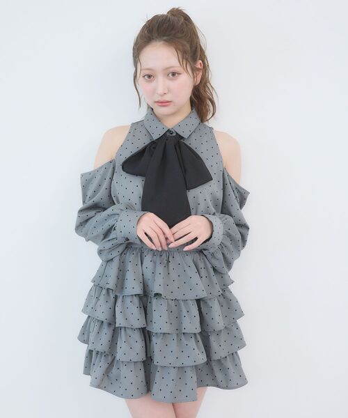 MAJESTIC LEGON（マジェスティックレゴン）の「肩あきリボンタイセットミニワンピ（ワンピース・レディース・グレー系その他/ホワイト系その他2・MEDIUM）」の22枚目の写真