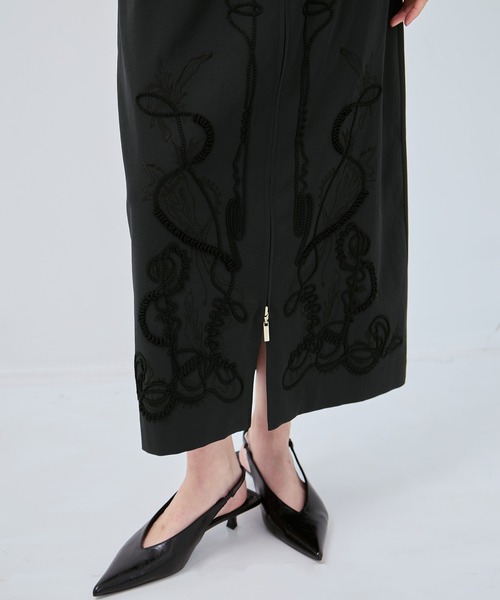 MURRAL(ミューラル)の「【MURRAL/ミューラル】別注Cucurbita embroidered skirt/ククビタエンブロイダリースカート/Iライン(スカート・レディース・ブラック/ホワイト・1/2)」の13枚目の写真