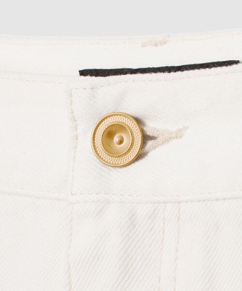 allureville(アルアバイル)の「ホワイトデニムワイドレッグパンツ(デニムパンツ・レディース・オフホワイト・2/1)」の12枚目の写真