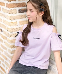 Amourire girl（アムリールガール）の「オープンショルダー リボン×ロゴプリント 半袖 Tシャツ/カットソー（Tシャツ/カットソー）」