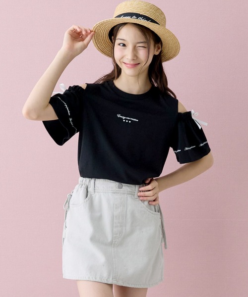 Amourire girl(アムリールガール)の「オープンショルダー リボン×ロゴプリント 半袖 Tシャツ/カットソー(Tシャツ/カットソー・キッズ・ライトパープル/ブラック/ホワイト/サックスブルー・160cm/150cm/140cm/130cm)」の13枚目の写真