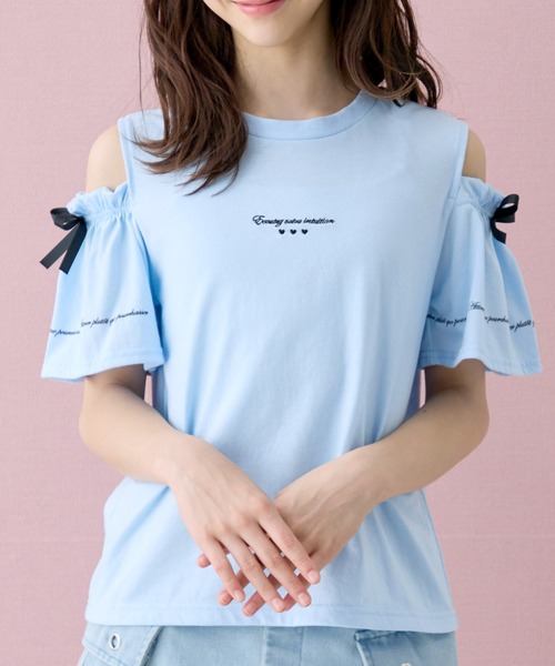 Amourire girl(アムリールガール)の「オープンショルダー リボン×ロゴプリント 半袖 Tシャツ/カットソー(Tシャツ/カットソー・キッズ・ライトパープル/ブラック/ホワイト/サックスブルー・160cm/150cm/140cm/130cm)」の9枚目の写真