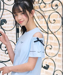 Amourire girl（アムリールガール）の「オープンショルダー リボン×ロゴプリント 半袖 Tシャツ/カットソー（Tシャツ/カットソー）」