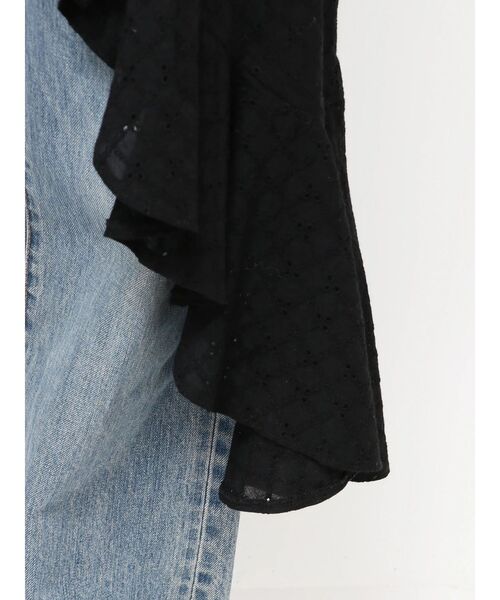 Ungrid（アングリッド）の「カットワークフリルデザインキャミソール（キャミソール・レディース・ブラック/パープル/オフホワイト・FREE）」の9枚目の写真