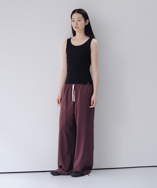 OHESHIO(オヘシオ)の「BASIC U-NECK SLEEVELESS, BLACK(Tシャツ/カットソー・レディース・その他・FREE)」の3枚目の写真