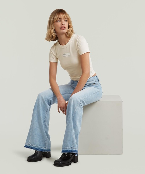 G-STAR(ジースター)の「Stevey 3D Flare Jeans/立体裁断ヴィンテージライクウォッシュ加工フレアジーンズ/カットオフブーツカットデニムパンツ(デニムパンツ・レディース・ライトブルー・26inch/25inch/24inch)」の5枚目の写真