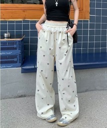 LUCPY（ラクピー）の「レース切替リボン刺繍ワイドパンツ（デニムパンツ）」