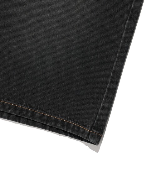 Wacky WiLLy（ワッキーウィリー）の「WOMEN DENIM BERMUDA PANTS（その他パンツ・レディース・ブラック/ブルー・SMALL/MEDIUM）」の6枚目の写真