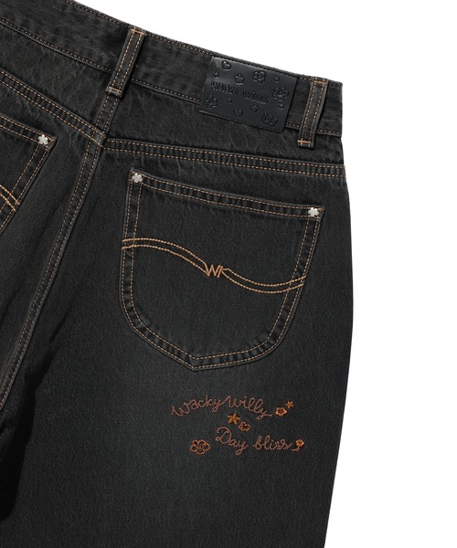 Wacky WiLLy（ワッキーウィリー）の「WOMEN DENIM BERMUDA PANTS（その他パンツ・レディース・ブラック/ブルー・SMALL/MEDIUM）」の7枚目の写真