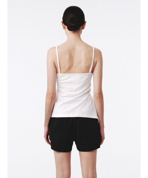 Kijun(キジュン)の「スナップスリットタンクトップ ホワイト(Tシャツ/カットソー・レディース・その他・SMALL/MEDIUM)」の2枚目の写真
