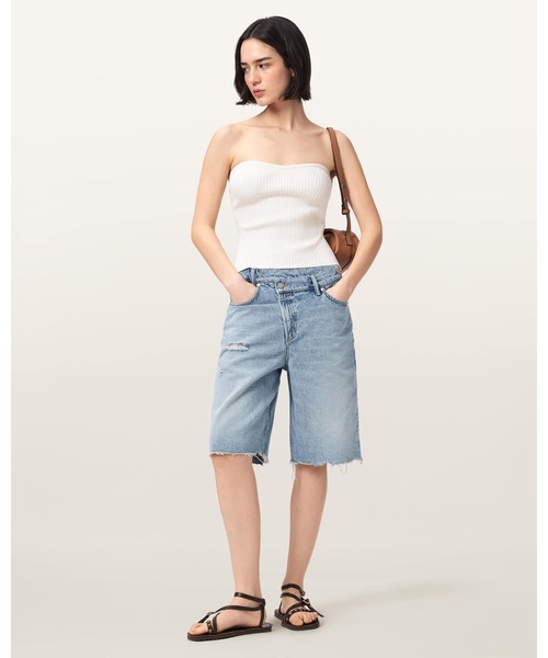 ALLSAINTS(オールセインツ)の「AKI CROSSOVER WIDE LEG DENIM SHORTS | AKI クロスオーバー ワイド レッグ デニム ショート(デニムパンツ・レディース・ブルー系その他・24/25/26/27)」の4枚目の写真