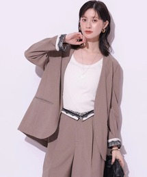 フェイクカラージャケット完売アルページュストーリー スタッフコーディネート】フェイクレザーカラージャケット｜yuki