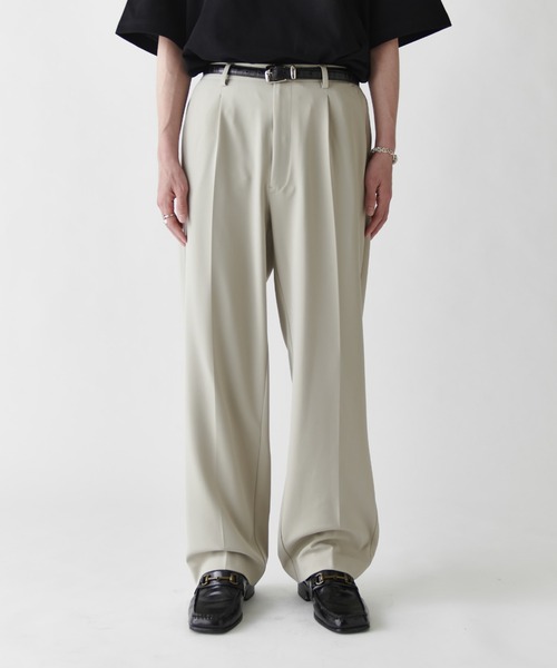 Lui's（ルイス）の「ダブルクロスベーシックワイドパンツ（スラックス・メンズ・ブラック/チャコールグレー/ライトグレー・S/M）」の11枚目の写真