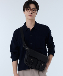 BEDFORD11TH（ベッドフォードイレブンス）の「アーカイブマルチポケットスリングメッセンジャー（メッセンジャーバッグ）」