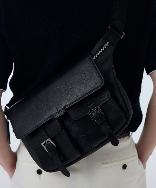 BEDFORD11TH(ベッドフォードイレブンス)の「アーカイブマルチポケットスリングメッセンジャー(メッセンジャーバッグ・メンズ・その他・FREE)」の8枚目の写真