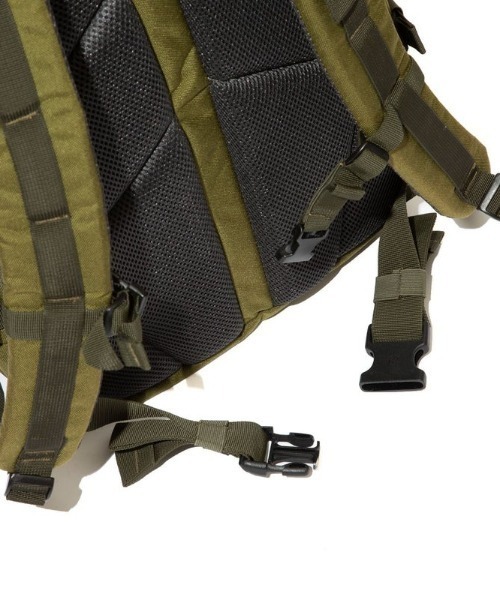 CABINZERO（キャビンゼロ）の「【CABINZERO/キャビンゼロ】 MILITARY 44L / バックパック リュック（バックパック/リュック・メンズ・ブラック/ダークグリーン・FREE）」の10枚目の写真