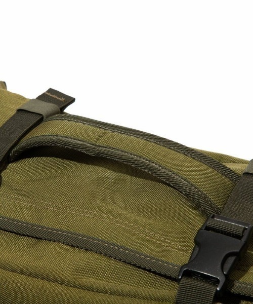 CABINZERO（キャビンゼロ）の「【CABINZERO/キャビンゼロ】 MILITARY 44L / バックパック リュック（バックパック/リュック・メンズ・ブラック/ダークグリーン・FREE）」の14枚目の写真