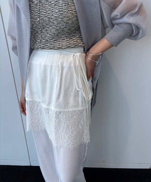 Ameri(アメリ)の「MEDI DENIMLIKE LACE DOCKING LAYERED PANT(その他パンツ・レディース・ピンク/スミクロ/ホワイト・MEDIUM/SMALL)」の11枚目の写真